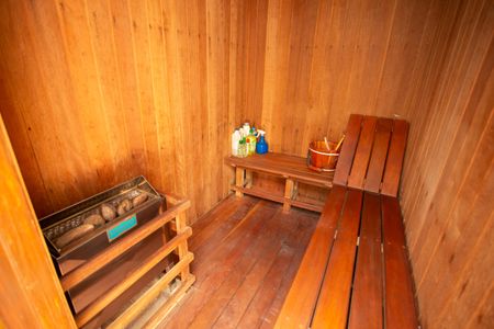 Casa à venda com 360m², 4 quartos e 3 vagas Casa à venda com 360m², 4 quartos e 3 vagasSPA