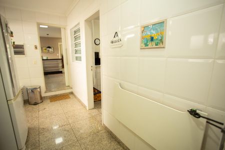 Casa à venda com 360m², 4 quartos e 3 vagas Casa à venda com 360m², 4 quartos e 3 vagasÁrea de Serviço