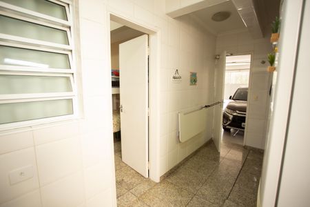 Casa à venda com 360m², 4 quartos e 3 vagas Casa à venda com 360m², 4 quartos e 3 vagasÁrea de Serviço