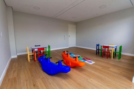 Apartamento para alugar com 39m², 2 quartos e sem vagaÁrea comum - Brinquedoteca