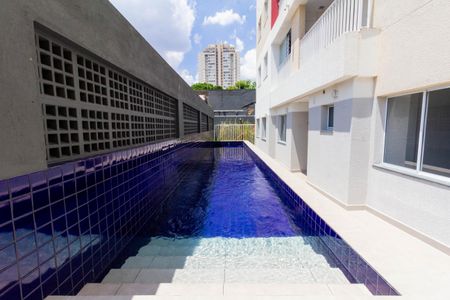 Apartamento para alugar com 39m², 2 quartos e sem vagaÁrea comum - Piscina