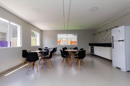 Apartamento para alugar com 39m², 2 quartos e sem vagaÁrea comum - Área Gourmet