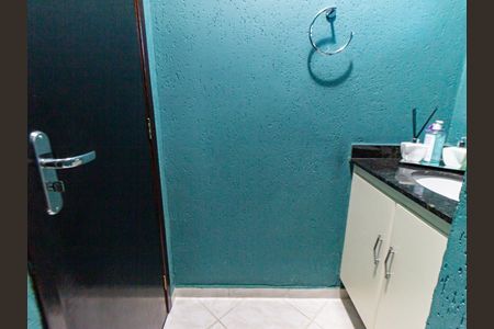 Casa à venda com 200m², 3 quartos e 4 vagasLavabo