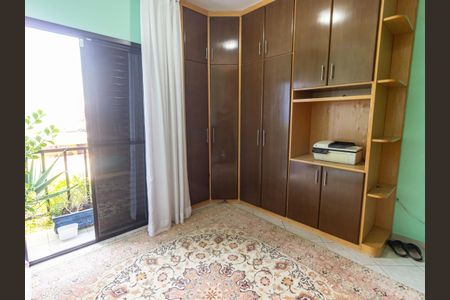 Casa à venda com 200m², 3 quartos e 4 vagasSuíte 1