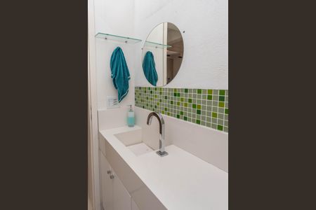 Apartamento à venda com 65m², 2 quartos e 1 vagaBanheiro 