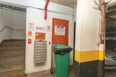 Apartamento à venda com 65m², 2 quartos e 1 vagaGaragem / caixa de correios 