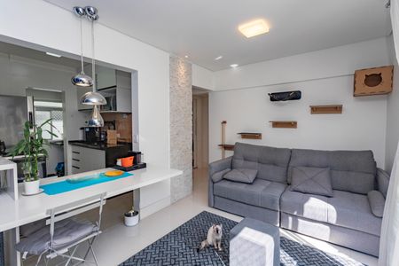 Apartamento à venda com 65m², 2 quartos e 1 vagaSala 