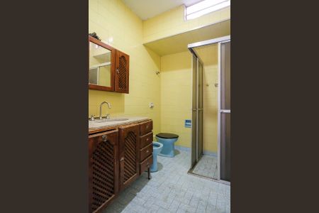 Casa à venda com 115m², 2 quartos e 1 vagaBanheiro