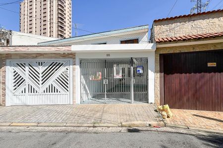 Casa à venda com 115m², 2 quartos e 1 vagaFachada + plaquinha