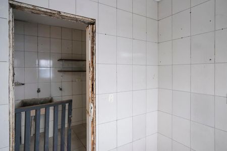 Casa à venda com 115m², 2 quartos e 1 vagaÁrea de serviço