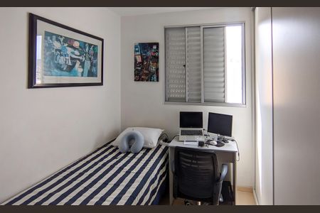 Apartamento à venda com 90m², 3 quartos e 2 vagasQuarto 3