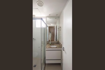 Apartamento à venda com 90m², 3 quartos e 2 vagasBanheiro 2