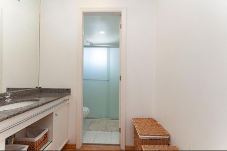 Apartamento à venda com 50m², 1 quarto e 1 vaga Apartamento à venda com 50m², 1 quarto e 1 vagaBanheiro do quarto Suíte