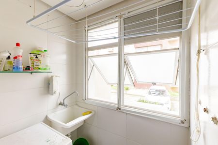 Apartamento à venda com 57m², 2 quartos e 1 vagaCozinha e Área de Serviço