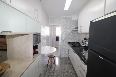 Apartamento à venda com 115m², 3 quartos e 2 vagasCozinha