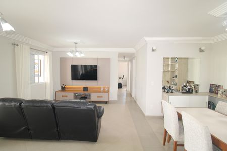 Apartamento à venda com 115m², 3 quartos e 2 vagasSala