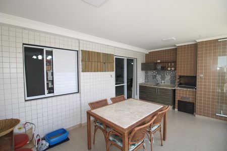 Apartamento à venda com 115m², 3 quartos e 2 vagasVaranda da Sala