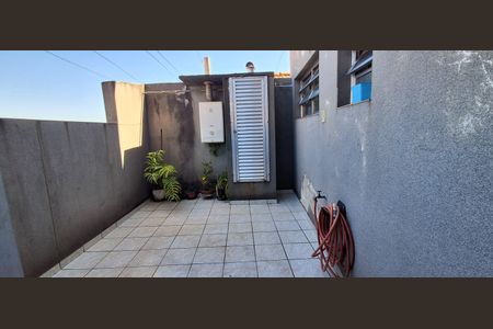 Casa à venda com 241m², 3 quartos e 5 vagasQuintal 