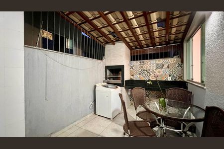 Apartamento à venda com 90m², 3 quartos e 3 vagas Apartamento à venda com 90m², 3 quartos e 3 vagasárea privativa