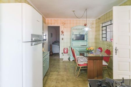 Casa à venda com 130m², 3 quartos e 2 vagasCozinha