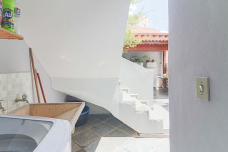 Casa à venda com 130m², 3 quartos e 2 vagasLavanderia