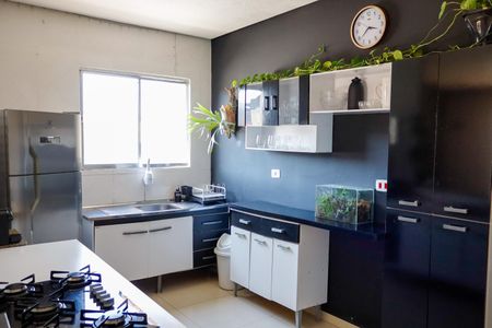 Casa à venda com 290m², 5 quartos e 2 vagasCozinha 2