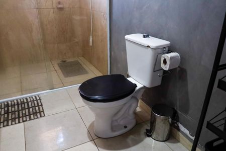 Casa à venda com 290m², 5 quartos e 2 vagasBanheiro 2