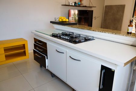 Casa à venda com 290m², 5 quartos e 2 vagasCozinha 2