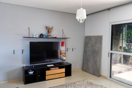 Casa à venda com 290m², 5 quartos e 2 vagasSala 2