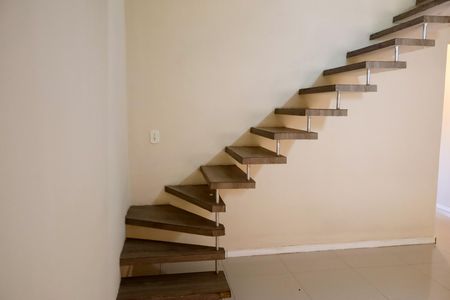 Casa à venda com 290m², 5 quartos e 2 vagasSala