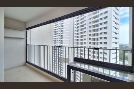 Apartamento para alugar com 55m², 2 quartos e 1 vaga Apartamento para alugar com 55m², 2 quartos e 1 vagaVaranda e área de serviço