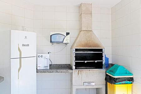 Apartamento para alugar com 49m², 2 quartos e 1 vagaÁrea comum - Churrasqueira