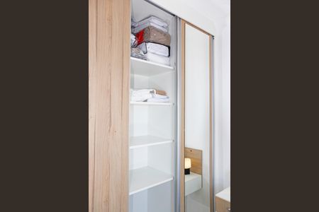 Apartamento para alugar com 49m², 2 quartos e 1 vagaQuarto 1