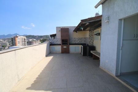 Apartamento à venda com 115m², 2 quartos e 1 vagaÁrea gourmet