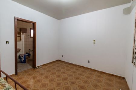 Casa à venda com 250m², 3 quartos e 4 vagas Casa à venda com 250m², 3 quartos e 4 vagasSuíte