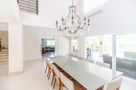 Casa de condomínio para alugar com 672m², 5 quartos e 6 vagasSala de Jantar
