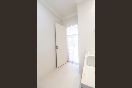 Casa de condomínio para alugar com 672m², 5 quartos e 6 vagasBanheiro da Suíte 3