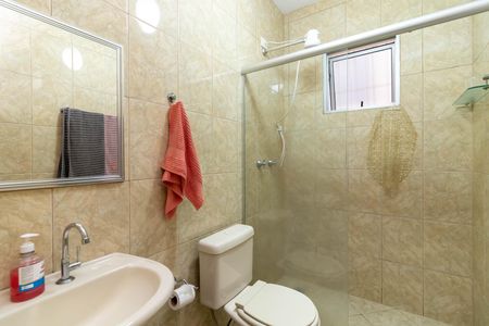 Casa para alugar com 129m², 2 quartos e 2 vagasBanheiro 