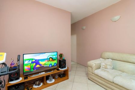 Casa para alugar com 129m², 2 quartos e 2 vagasSala