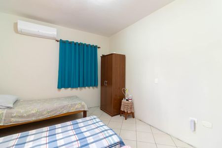 Casa para alugar com 129m², 2 quartos e 2 vagasSuíte