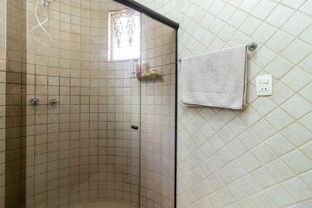 Casa para alugar com 129m², 2 quartos e 2 vagasBanheiro da Suíte