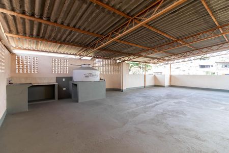 Casa para alugar com 129m², 2 quartos e 2 vagasCobertura / Área de Lazer