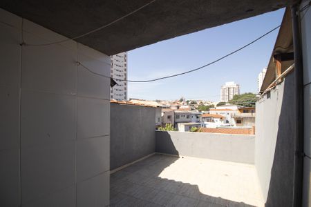 Casa para alugar com 45m², 1 quarto e sem vagaQuintal e Área de serviço