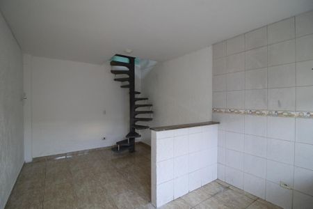 Casa para alugar com 45m², 1 quarto e sem vagaSala e Cozinha