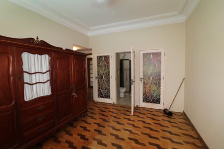 Casa para alugar com 135m², 3 quartos e 4 vagasSuíte