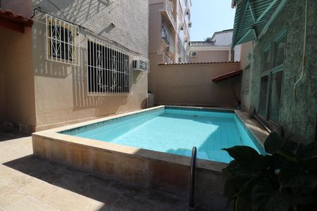 Casa para alugar com 135m², 3 quartos e 4 vagasÁrea externa