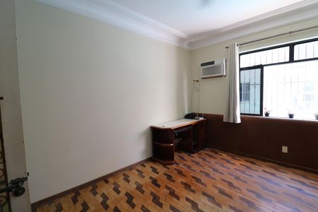 Casa para alugar com 135m², 3 quartos e 4 vagasSuíte