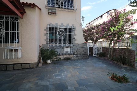 Casa para alugar com 135m², 3 quartos e 4 vagasÁrea externa