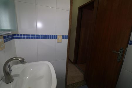 Casa para alugar com 135m², 3 quartos e 4 vagasBanheiro Social