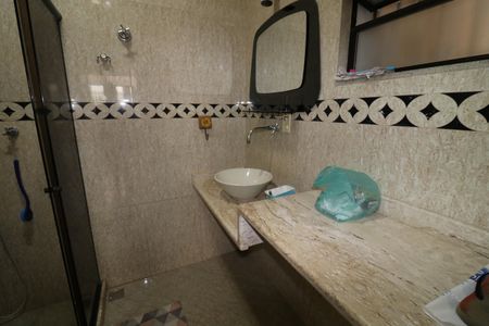 Casa para alugar com 135m², 3 quartos e 4 vagasBanheiro da Suíte